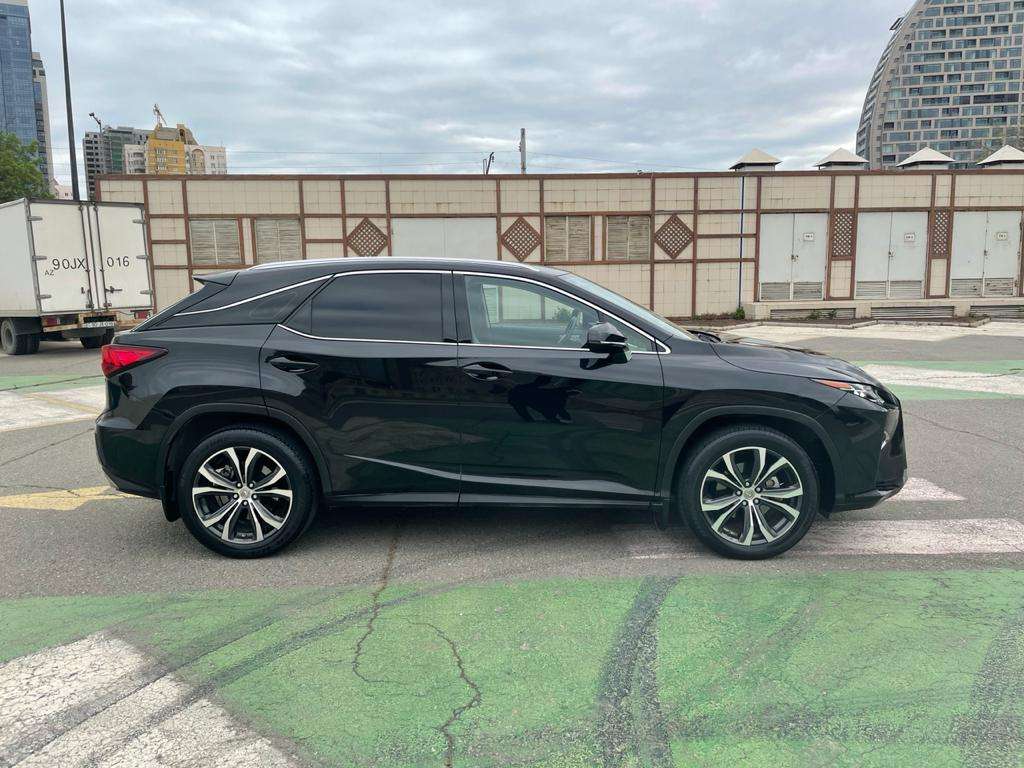 Lexus RX 270, 2017 il, 2.0 L, 67 500 km