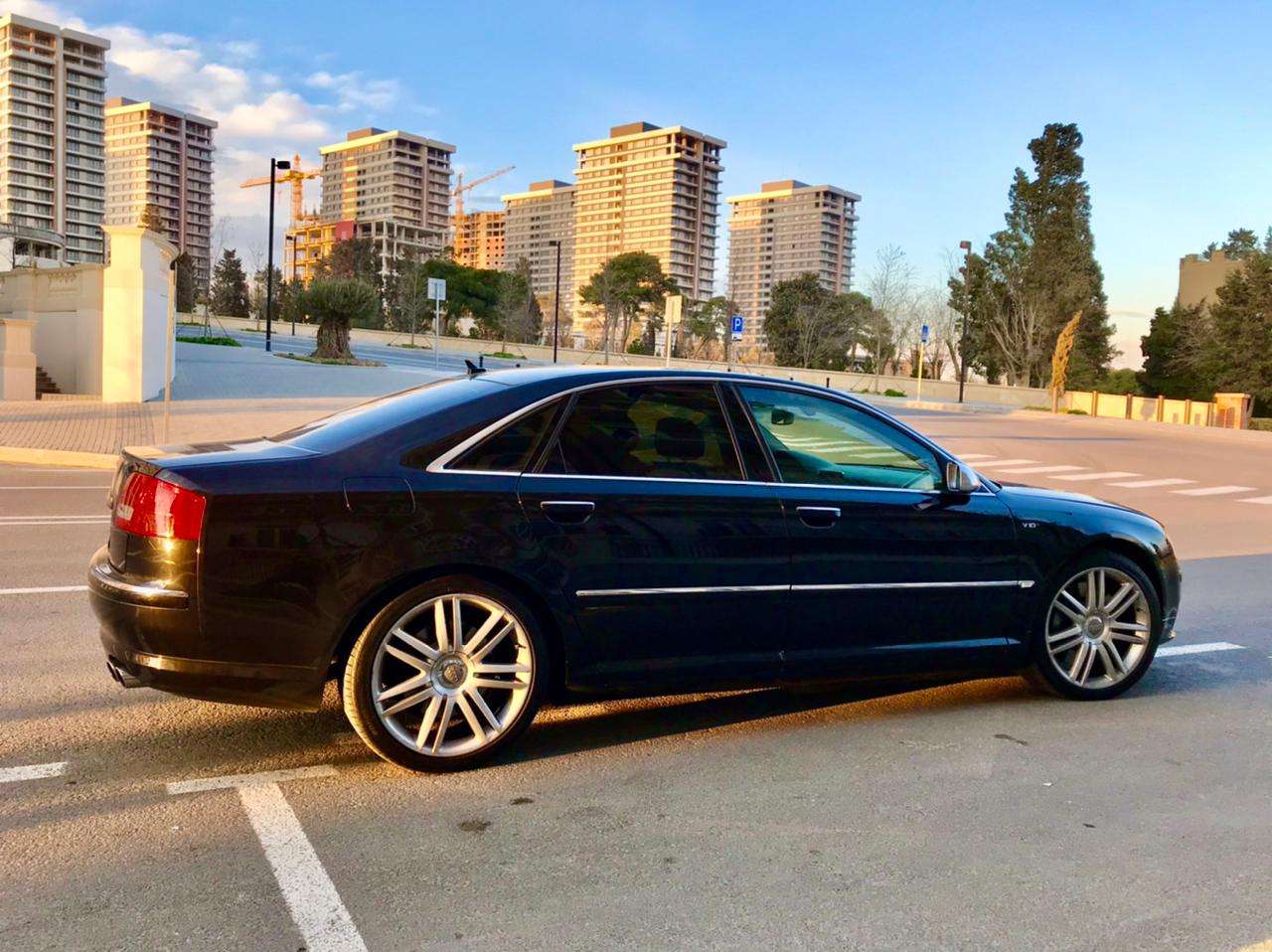 Audi S8, 2008 il, 5.2 L, 102 900 km