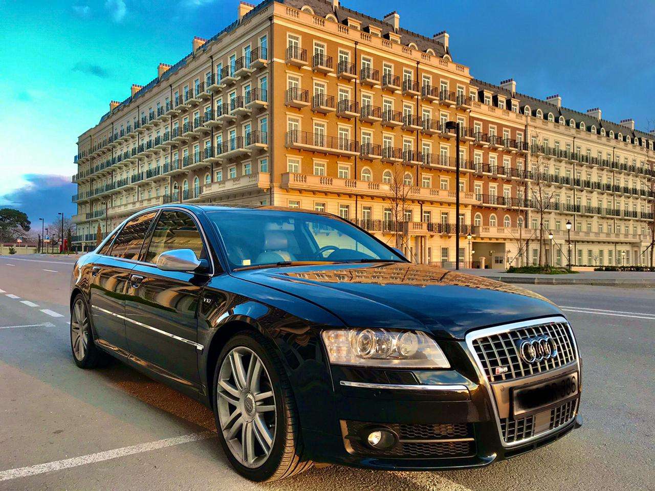 Audi S8, 2008 il, 5.2 L, 102 900 km