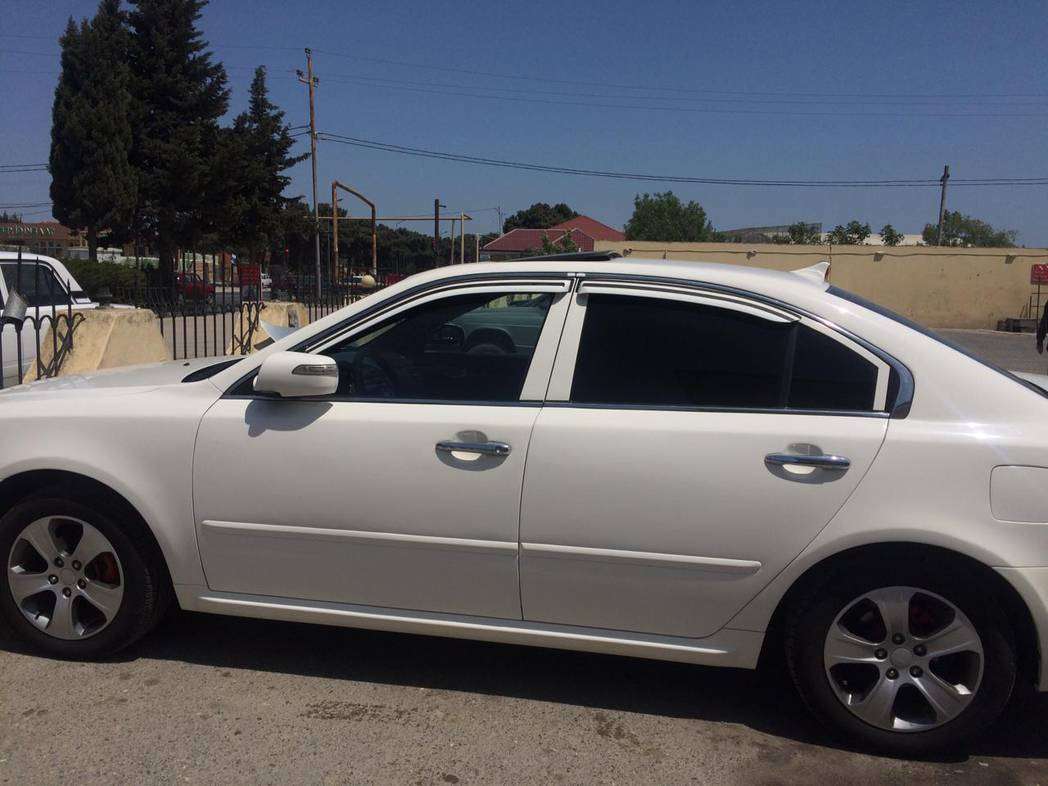 Kia Optima, 2008 il, 2.0 L, 184 000 km