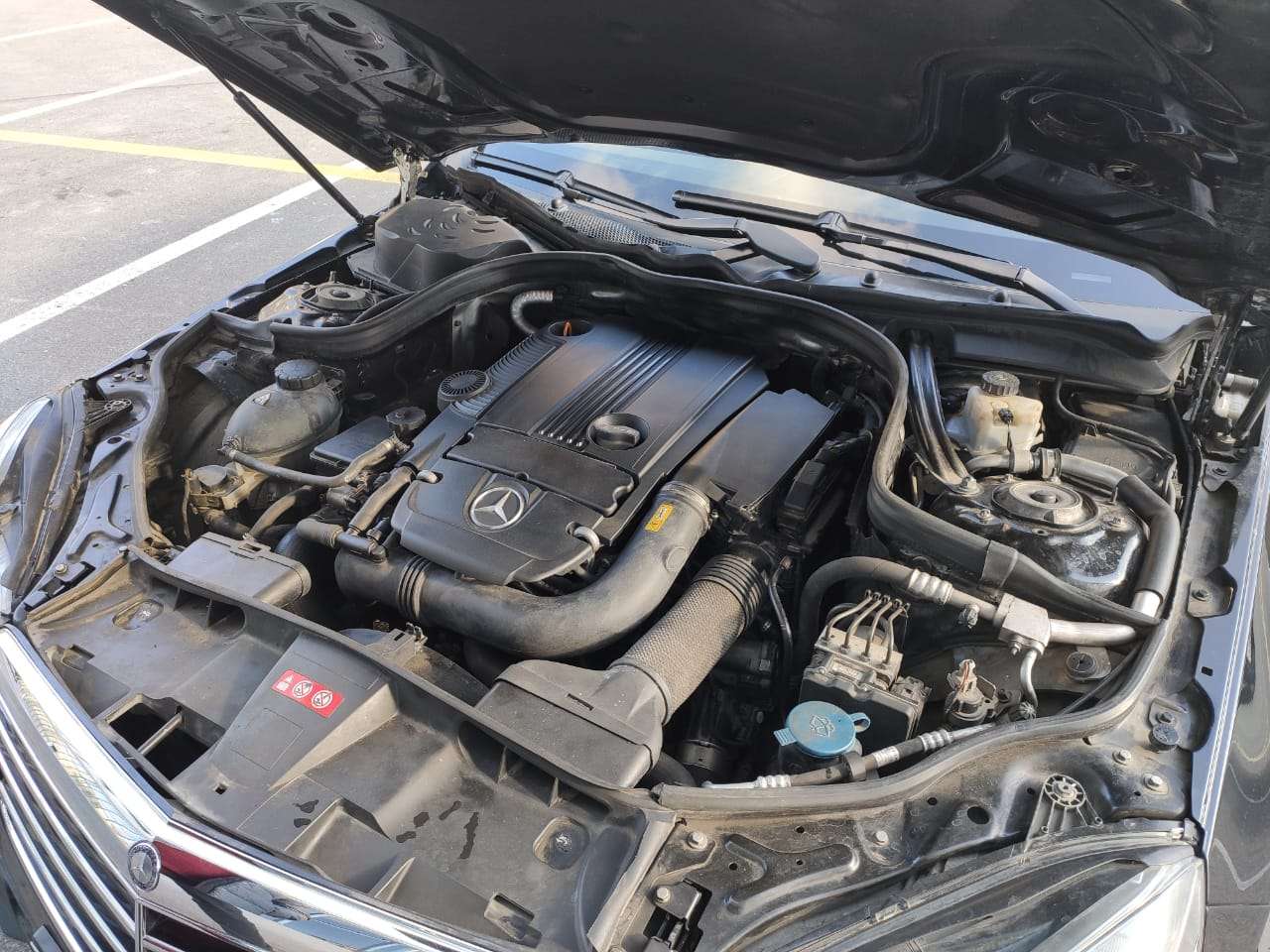 Mercedes E 200, 2011 il, 1.8 L, 138 000 km