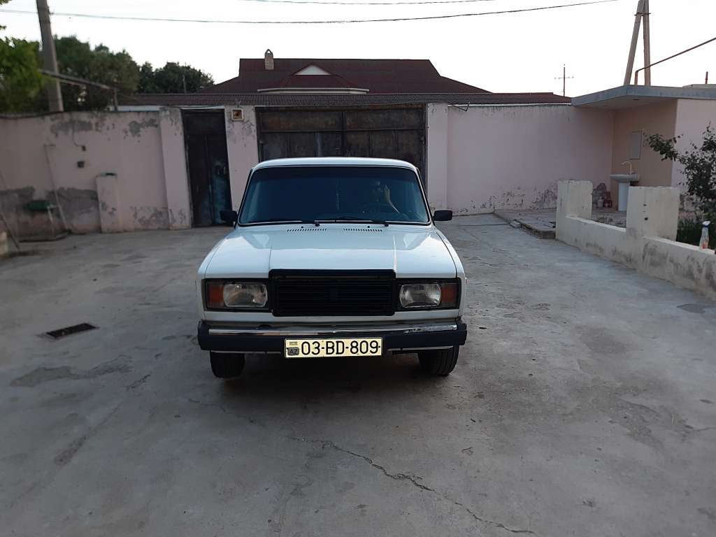 LADA (VAZ) 2107, 1998 il, 0.15 L, 200 km