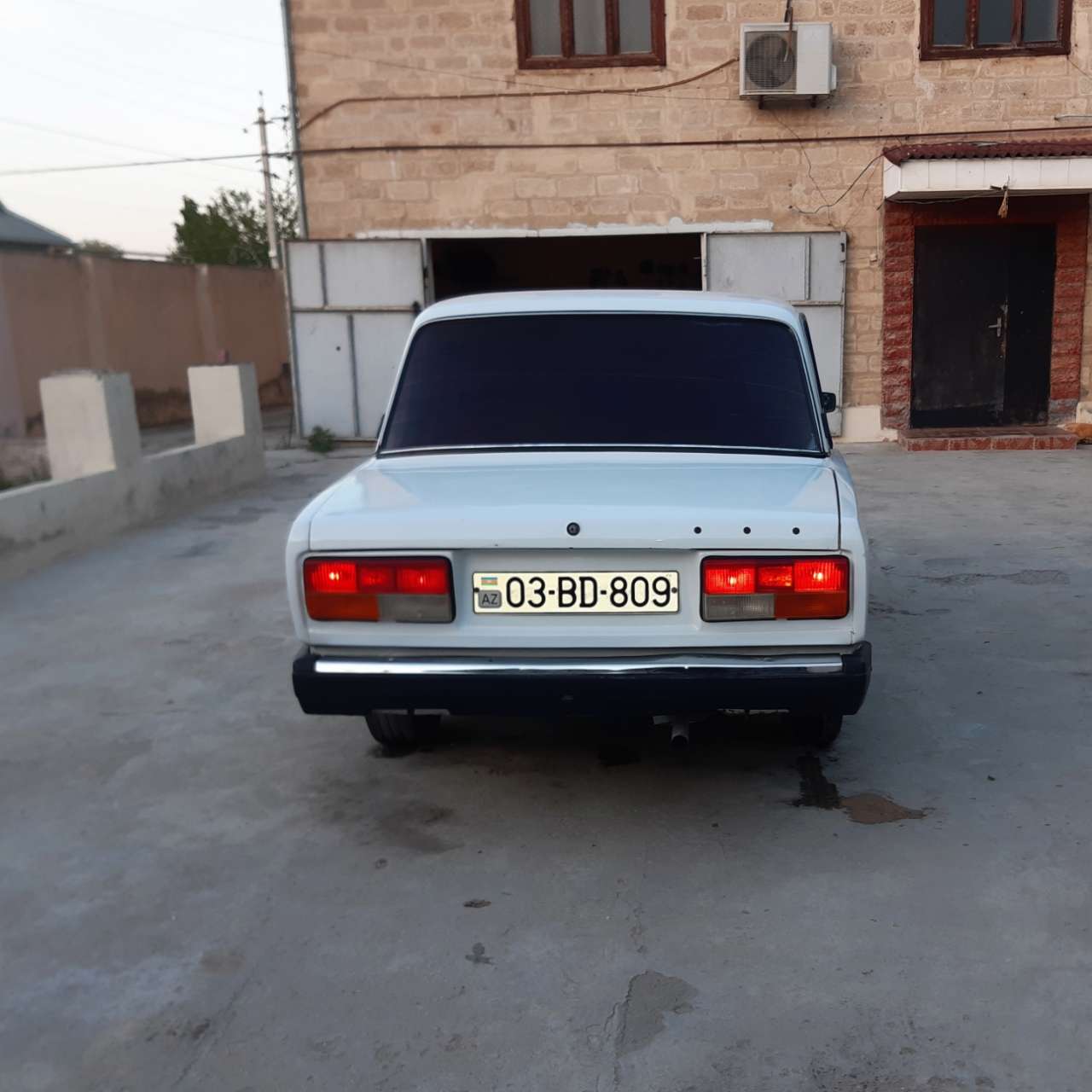 LADA (VAZ) 2107, 1998 il, 0.15 L, 200 km