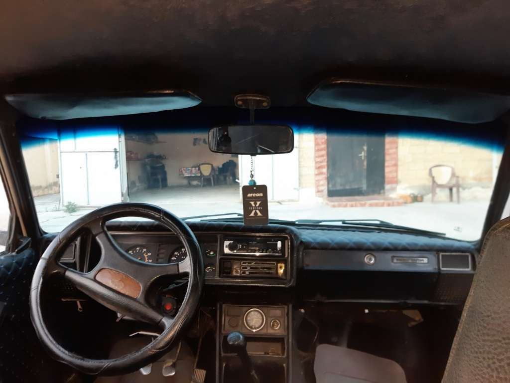LADA (VAZ) 2107, 1998 il, 0.15 L, 200 km