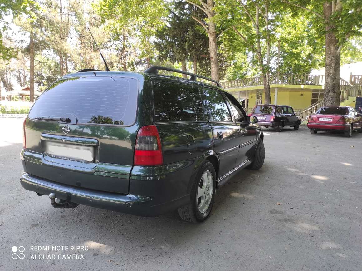 Opel Vectra, 1999 il, 1.6 L, 257 463 km