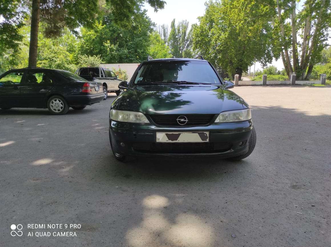 Opel Vectra, 1999 il, 1.6 L, 257 463 km