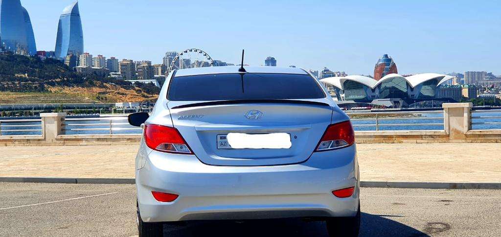 Hyundai Accent, 2017 il, 1.6 L, 80 001 km