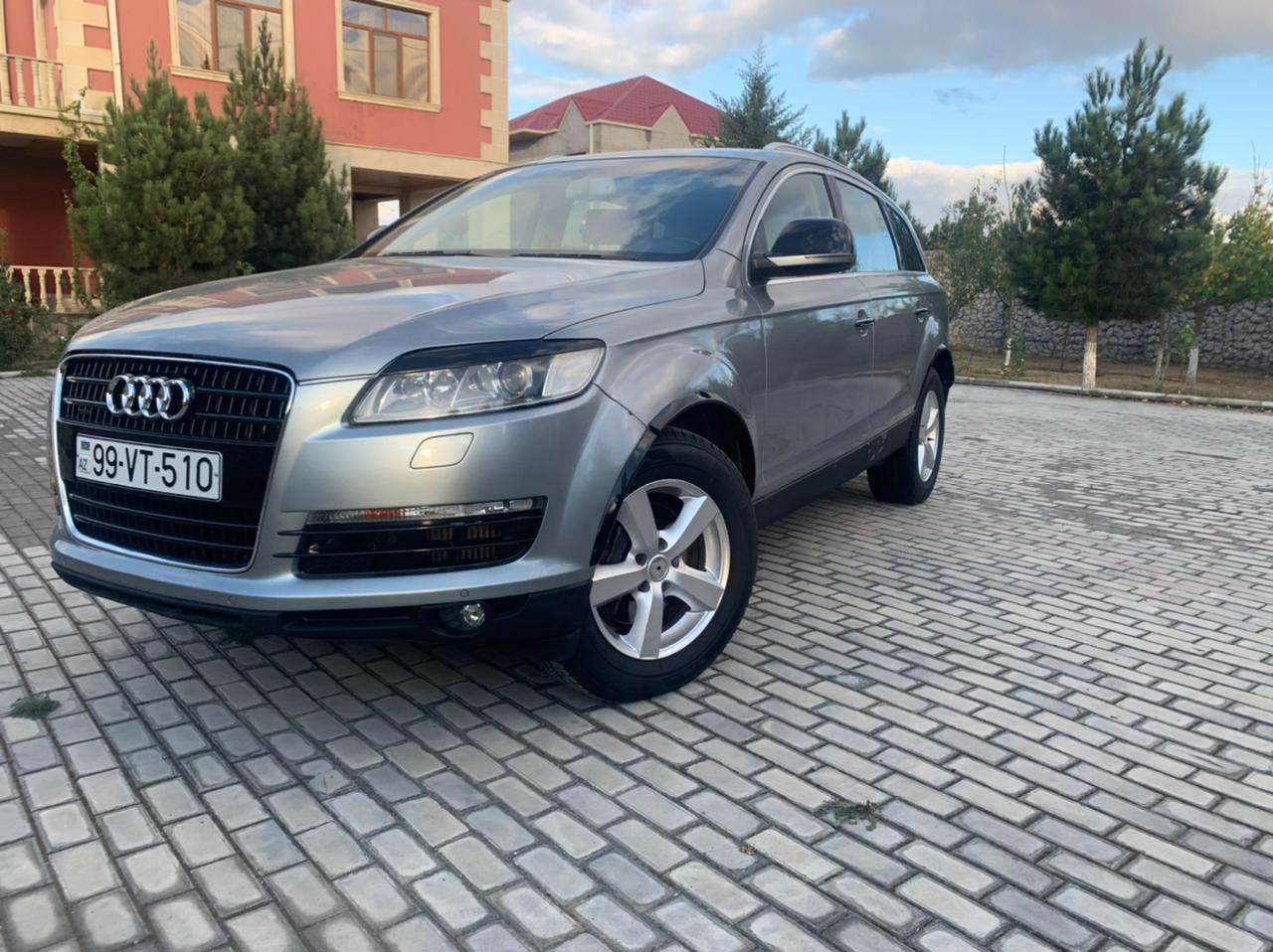Audi Q7, 2007 il, 3.0 L, 210 000 km