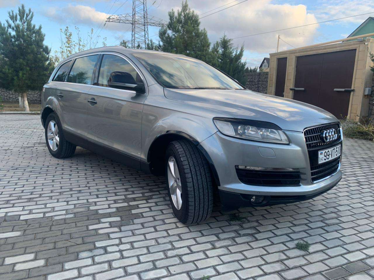 Audi Q7, 2007 il, 3.0 L, 210 000 km