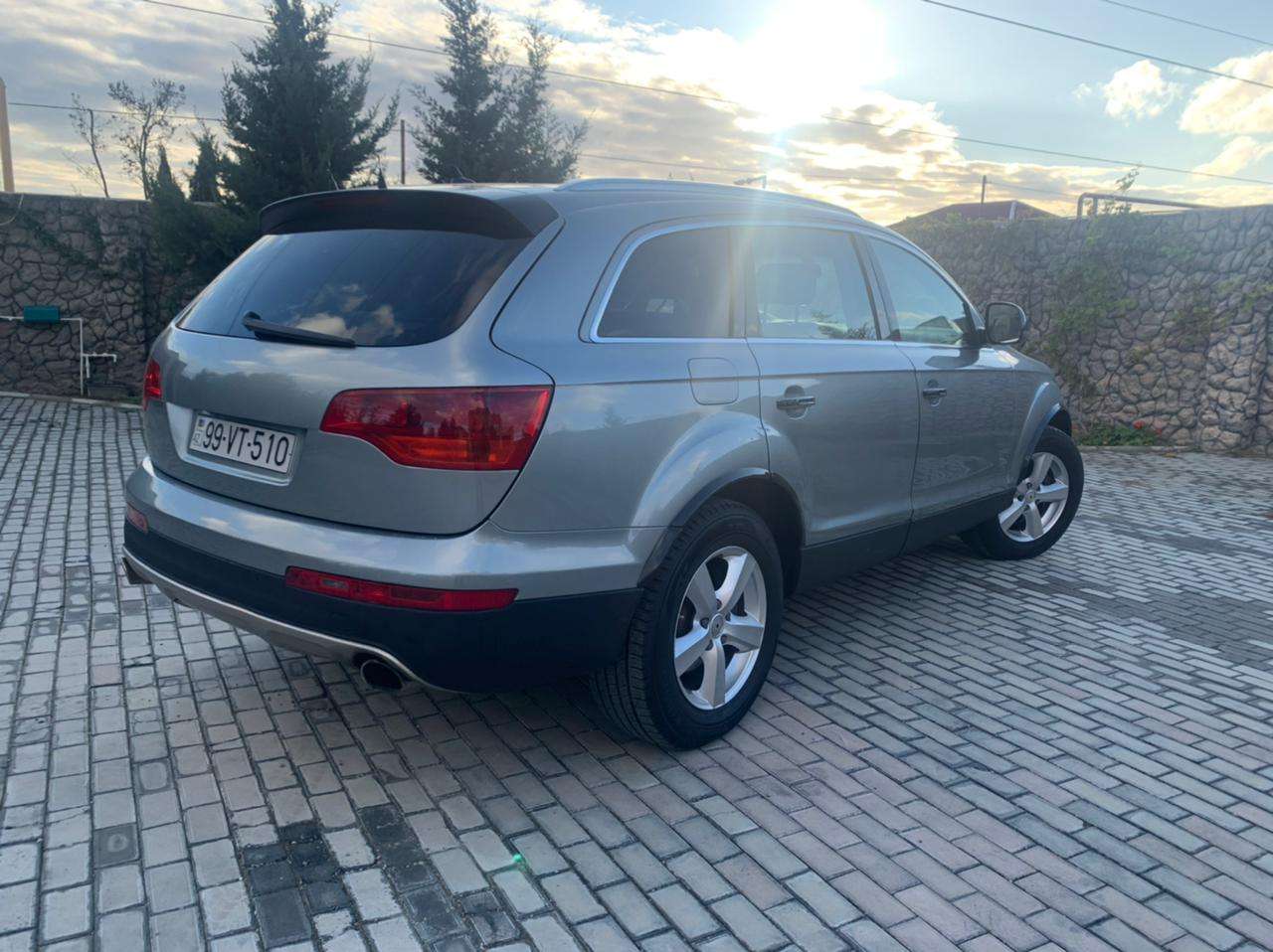 Audi Q7, 2007 il, 3.0 L, 210 000 km