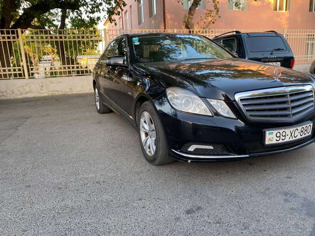 Mercedes E 220, 2009 il, 2.2 L, 272 000 km
