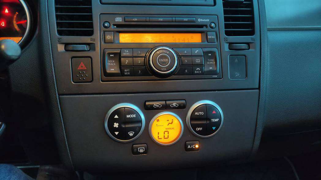 Nissan Tiida, 2007 il, 1.5 L, 198 000 km
