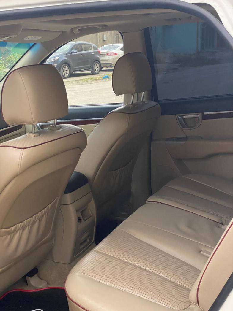 Hyundai Santa Fe, 2008 il, 2.7 L, 270 000 km
