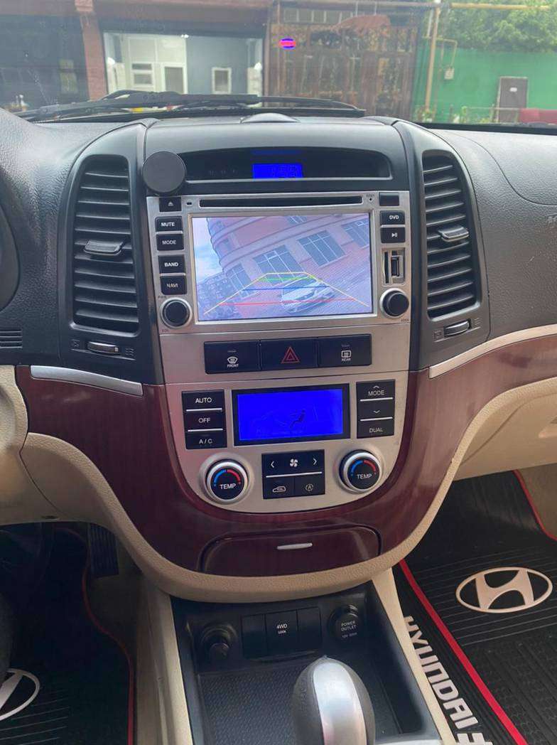 Hyundai Santa Fe, 2008 il, 2.7 L, 270 000 km