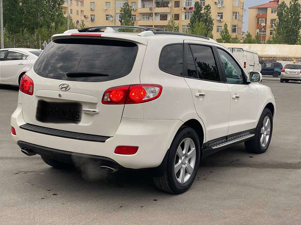 Hyundai Santa Fe, 2008 il, 2.7 L, 270 000 km