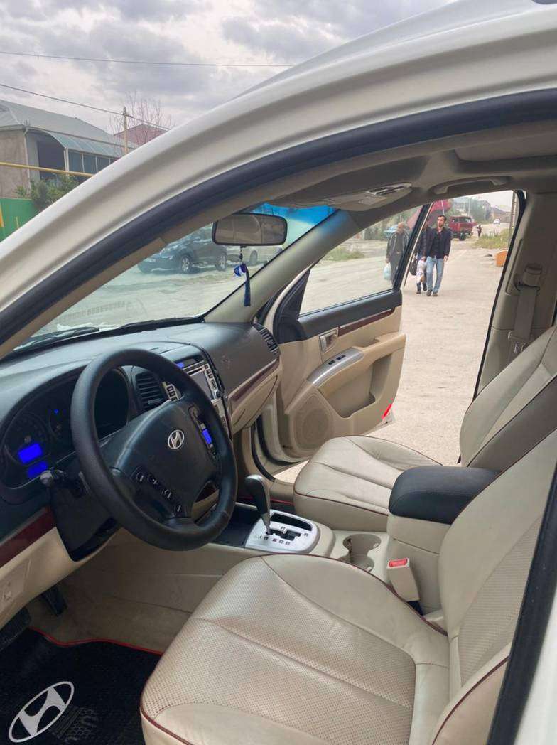 Hyundai Santa Fe, 2008 il, 2.7 L, 270 000 km