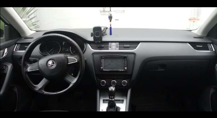 Skoda Octavia, 2014 il, 1.4 L, 254 000 km
