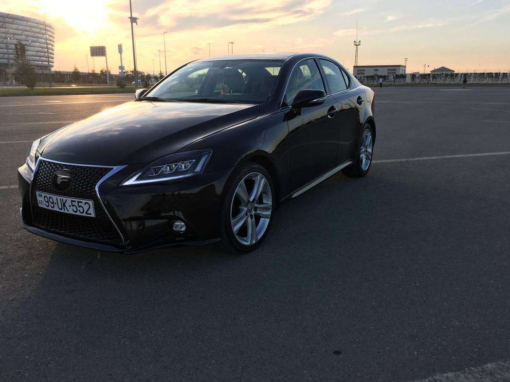 Lexus IS 250, 2012 il, 2.5 L, 122 000 km