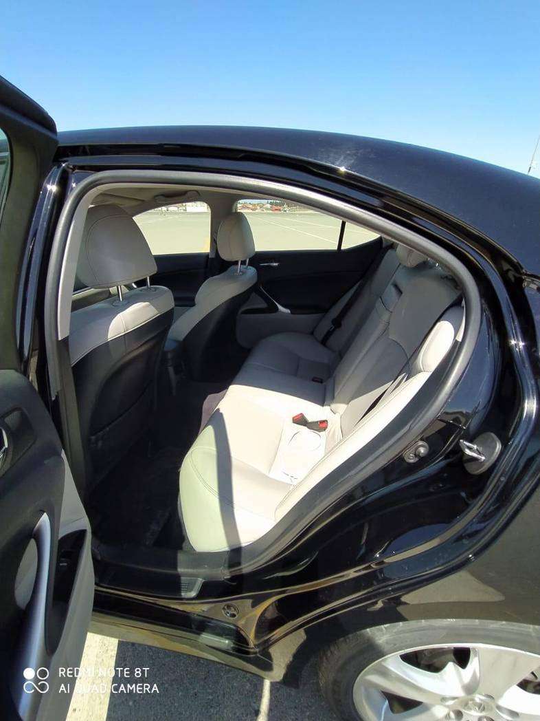 Lexus IS 250, 2012 il, 2.5 L, 122 000 km