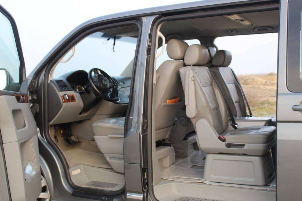 Volkswagen Multivan, 2011 il, 2.0 L, 399 000 km