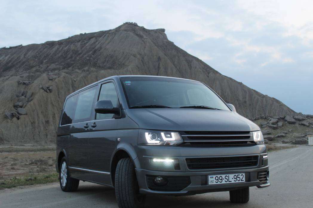 Volkswagen Multivan, 2011 il, 2.0 L, 399 000 km