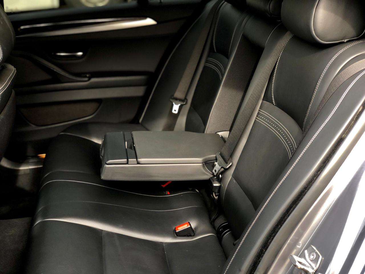 BMW 528, 2015 il, 2.0 L, 60 000 km