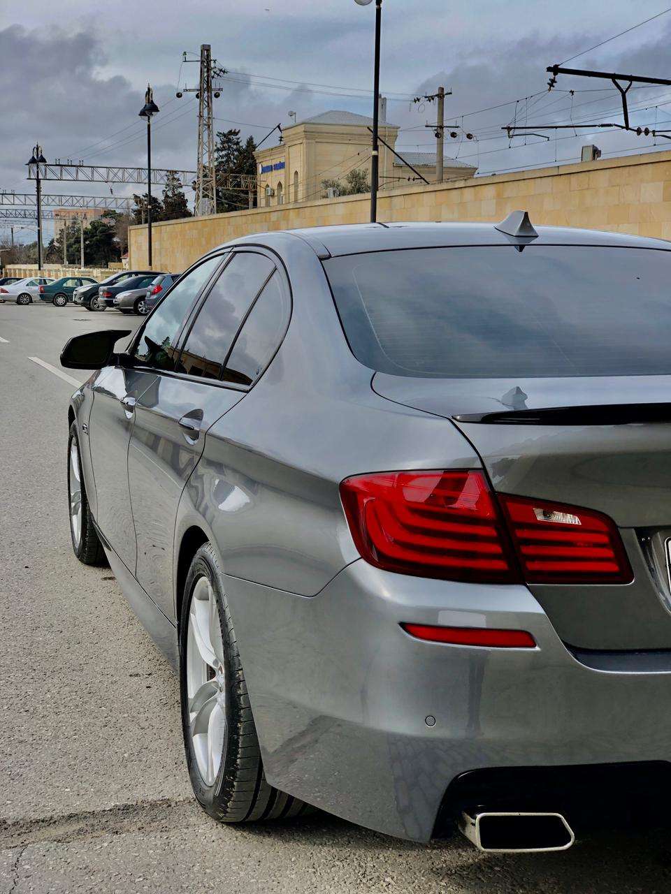 BMW 528, 2015 il, 2.0 L, 60 000 km