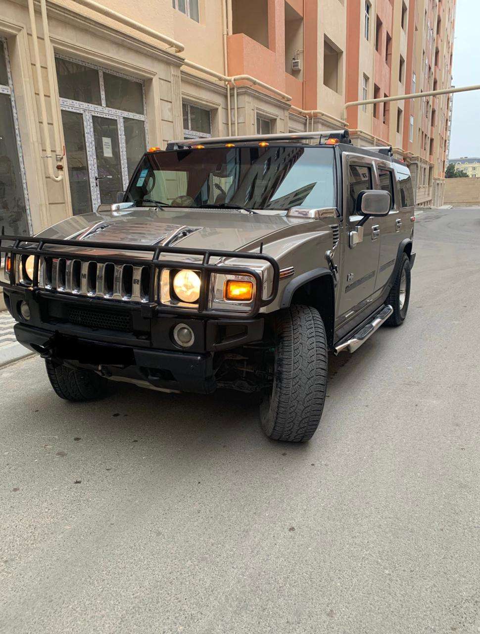 Hummer H2, 2003 il, 6.0 L, 180 000 km