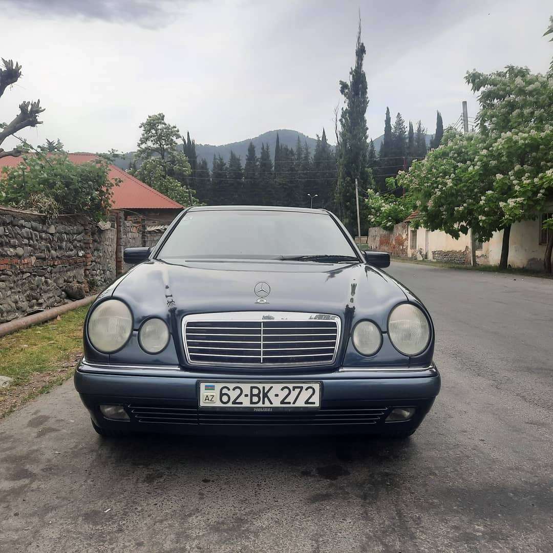 Mercedes E 240, 1997 il, 2.4 L, 317 210 km