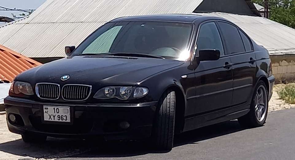 BMW 320, 2005 il, 2.2 L, 240 000 km