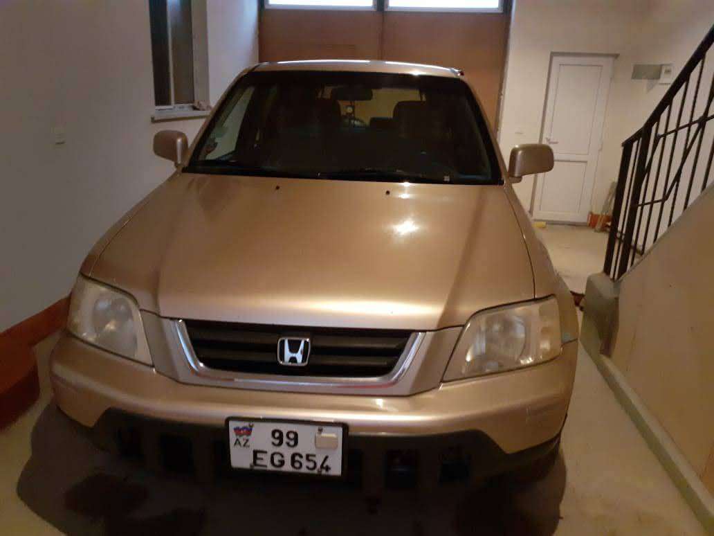 Honda CR-V, 2000 il, 2.0 L, 142 000 km