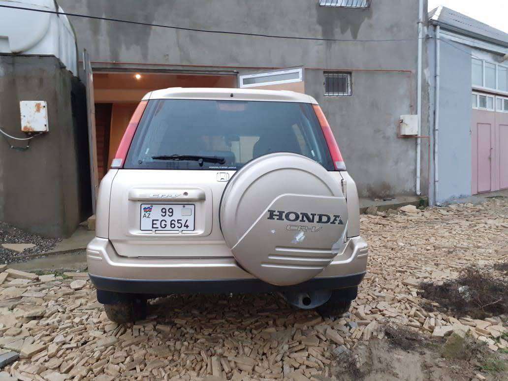 Honda CR-V, 2000 il, 2.0 L, 142 000 km