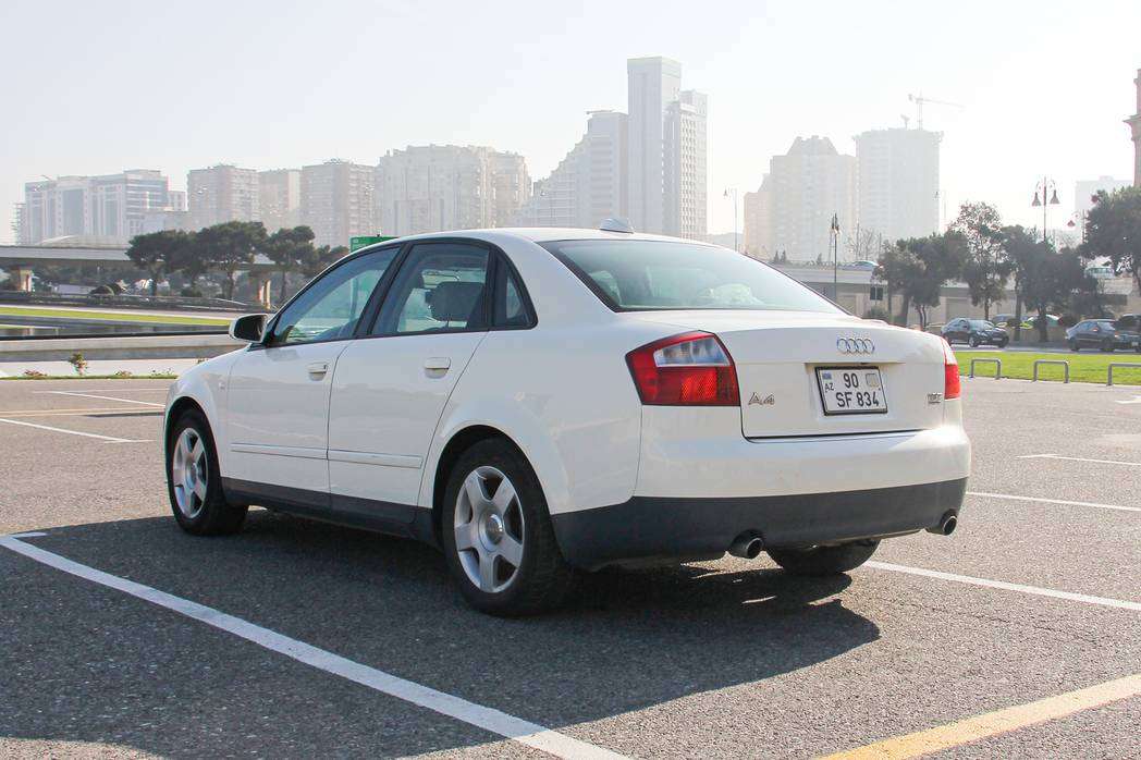 Audi A4, 2003 il, 1.8 L, 250 000 km