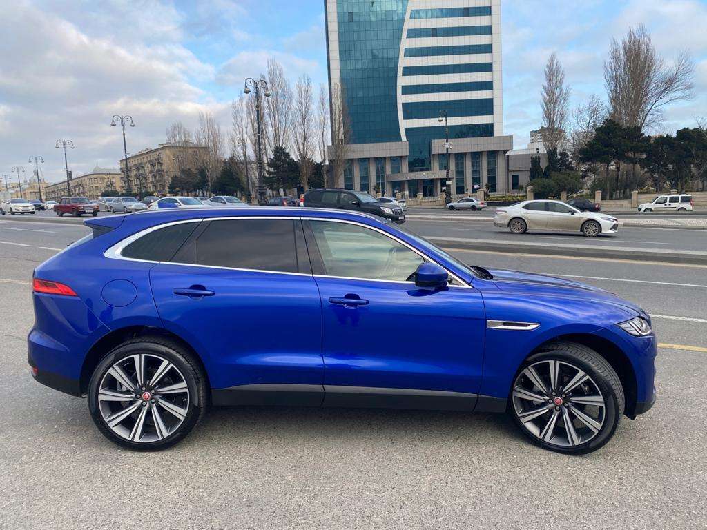 Jaguar F-Pace, 2018 il, 2.0 L, 12 000 km