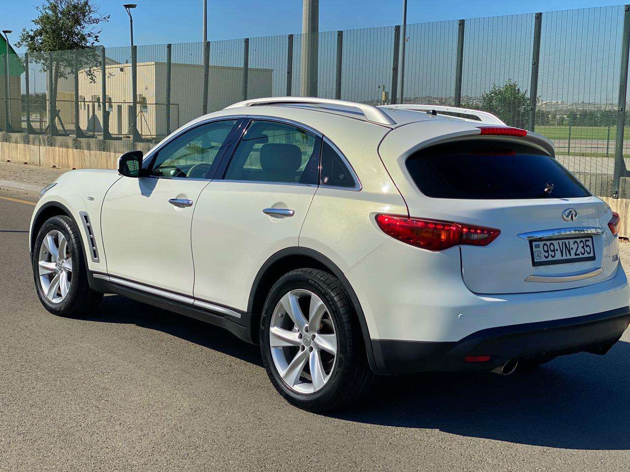 Infiniti FX35, 2008 il, 3.5 L, 210 321 km
