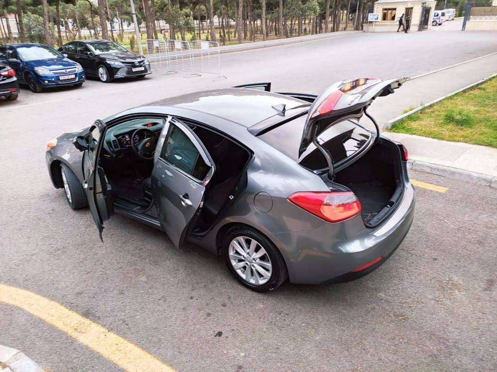 Kia Cerato, 2014 il, 2.0 L, 156 000 km