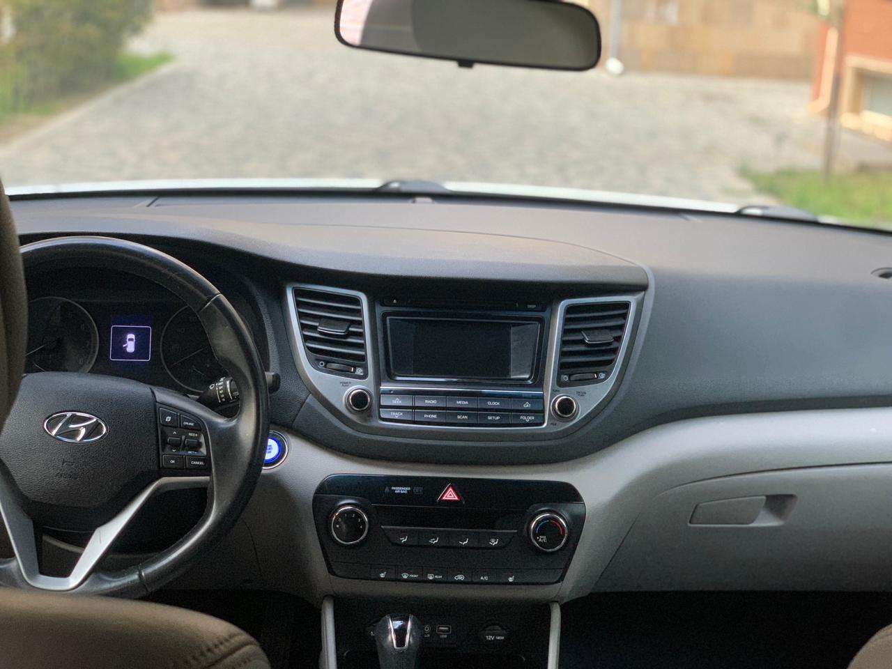 Hyundai Tucson, 2016 il, 1.6 L, 108 500 km