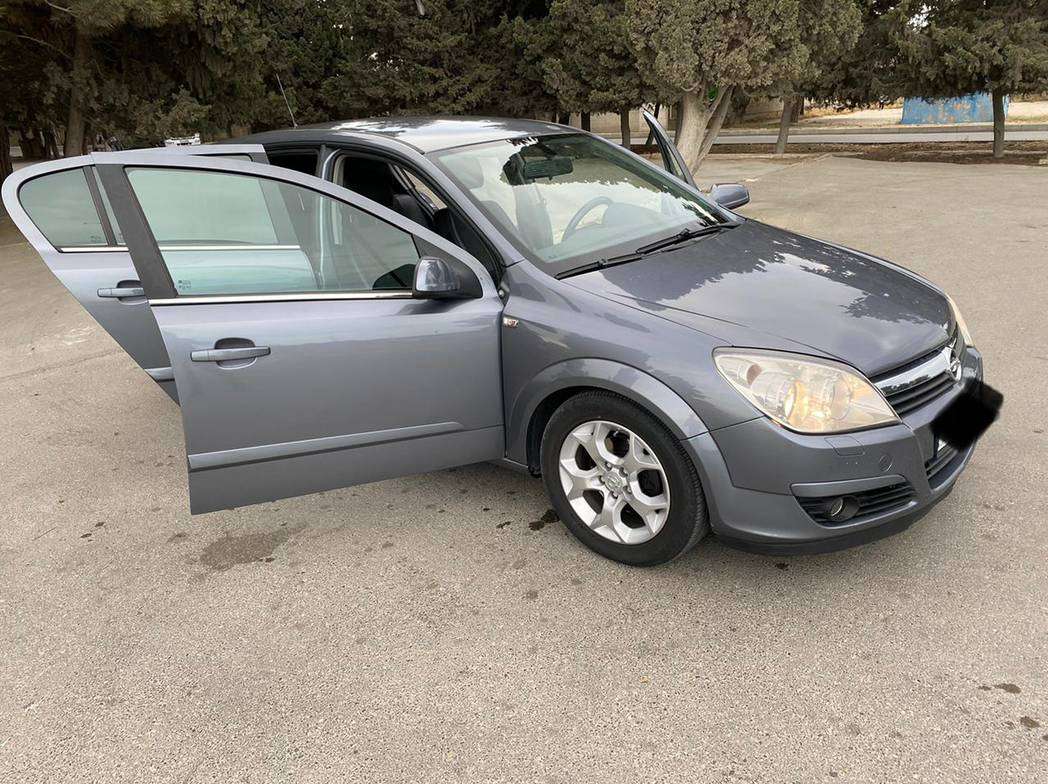 Opel Astra, 2005 il, 1.4 L, 225 000 km