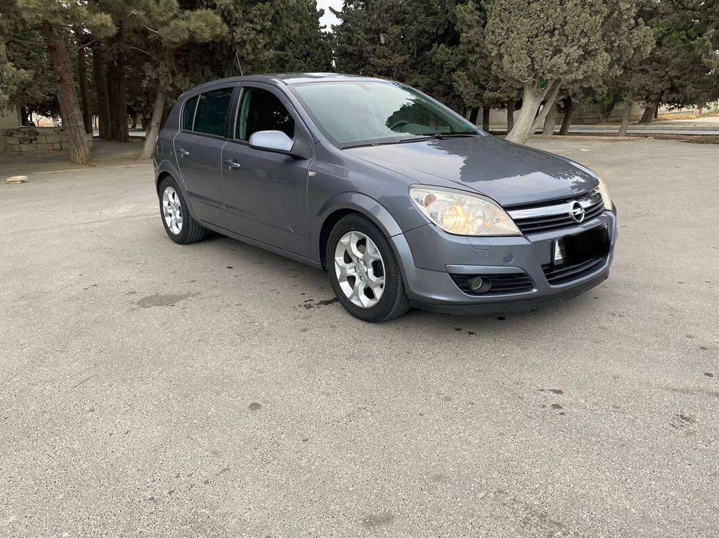 Opel Astra, 2005 il, 1.4 L, 225 000 km