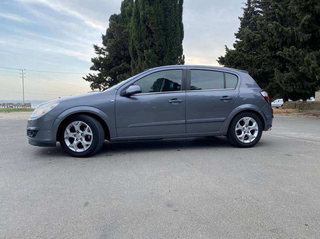 Opel Astra, 2005 il, 1.4 L, 225 000 km