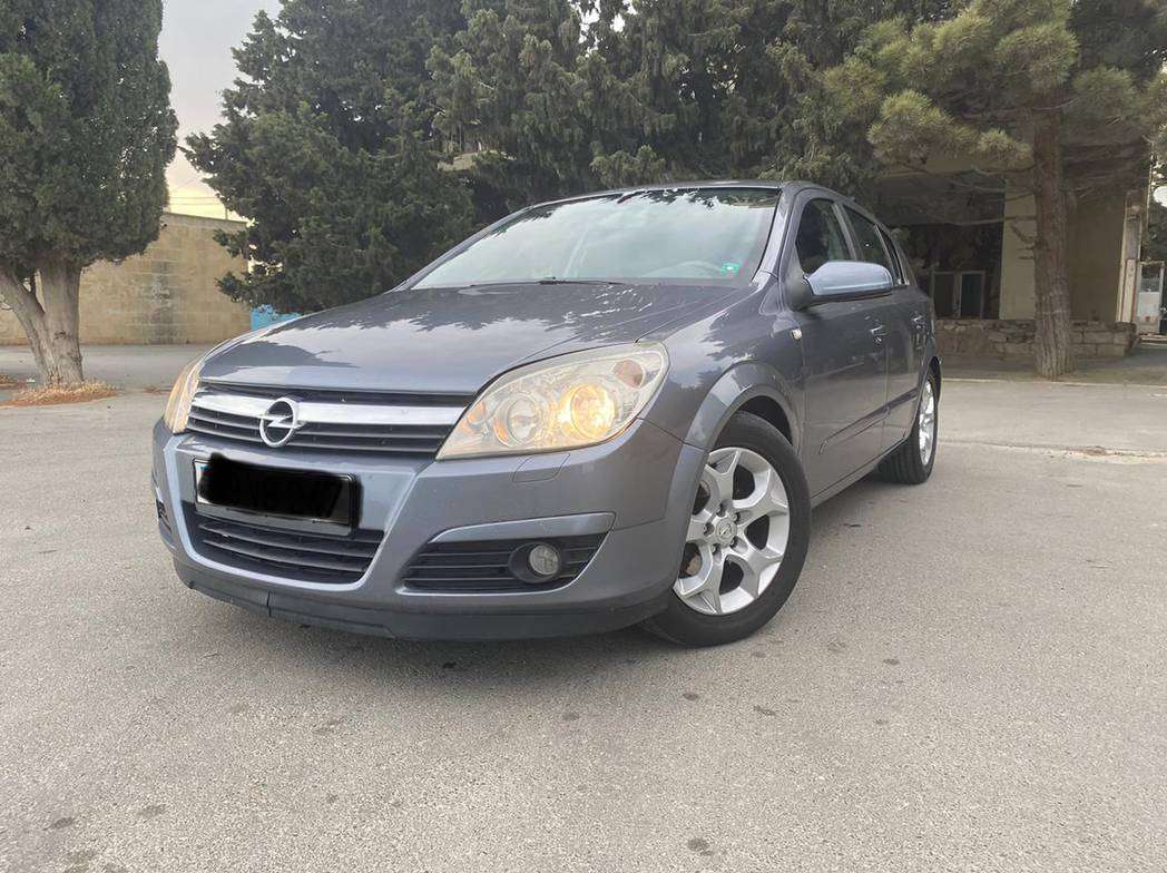 Opel Astra, 2005 il, 1.4 L, 225 000 km