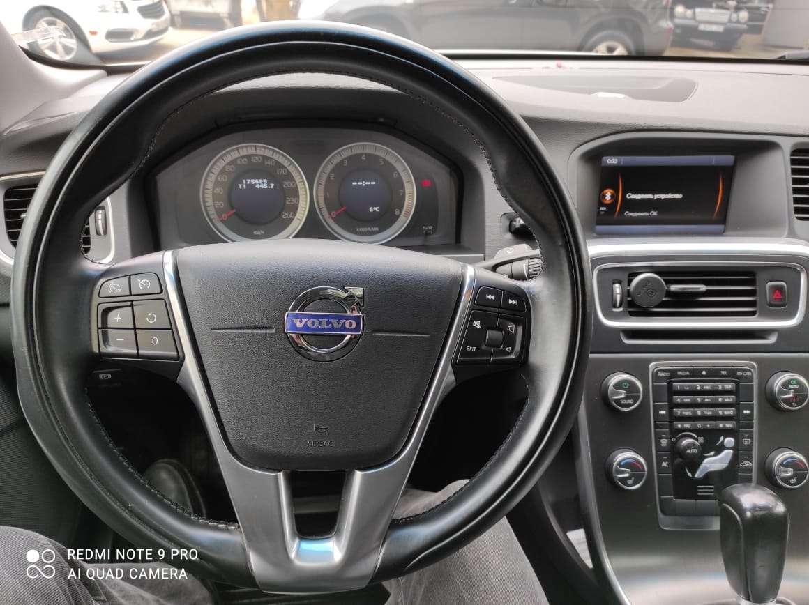 Volvo S 60, 2011 il, 2.0 L, 179 000 km
