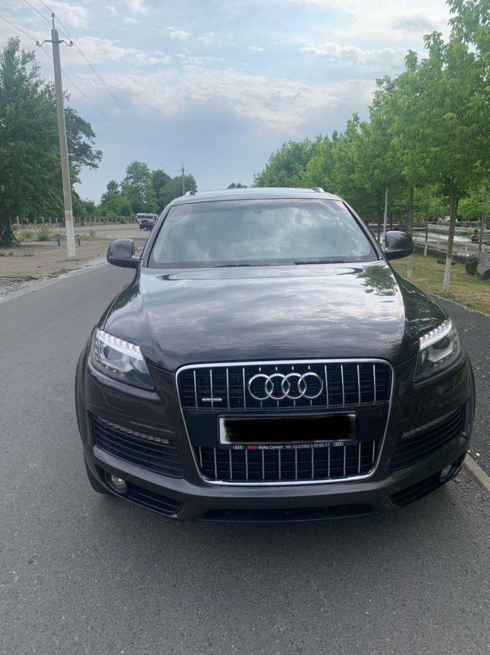 Audi Q7, 2006 il, 4.2 L, 185 000 km