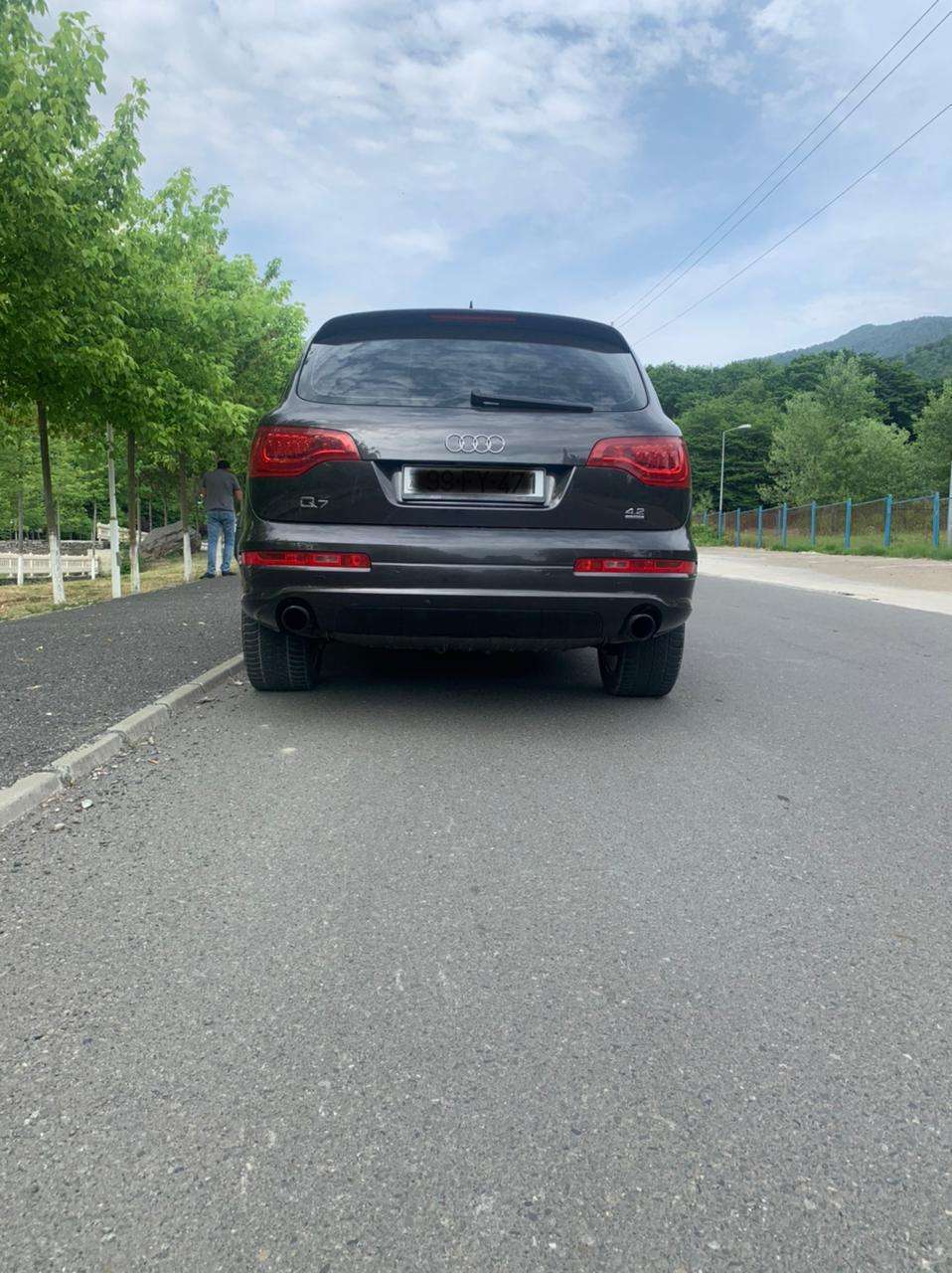 Audi Q7, 2006 il, 4.2 L, 185 000 km