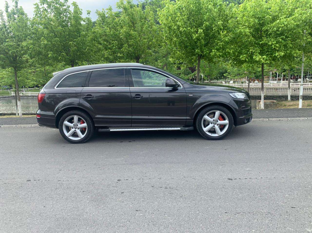 Audi Q7, 2006 il, 4.2 L, 185 000 km