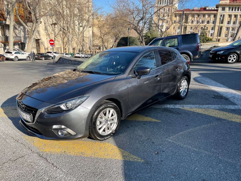 Mazda 3, 2015 il, 2.0 L, 91 500 km