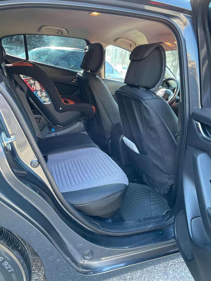 Mazda 3, 2015 il, 2.0 L, 91 500 km