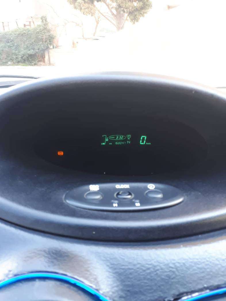 Toyota Vitz, 2004 il, 1.3 L, 168 000 km