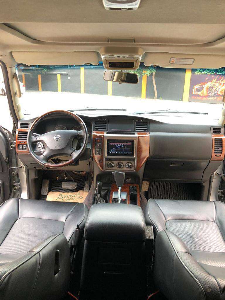 Nissan Patrol, 2005 il, 3.0 L, 200 000 km