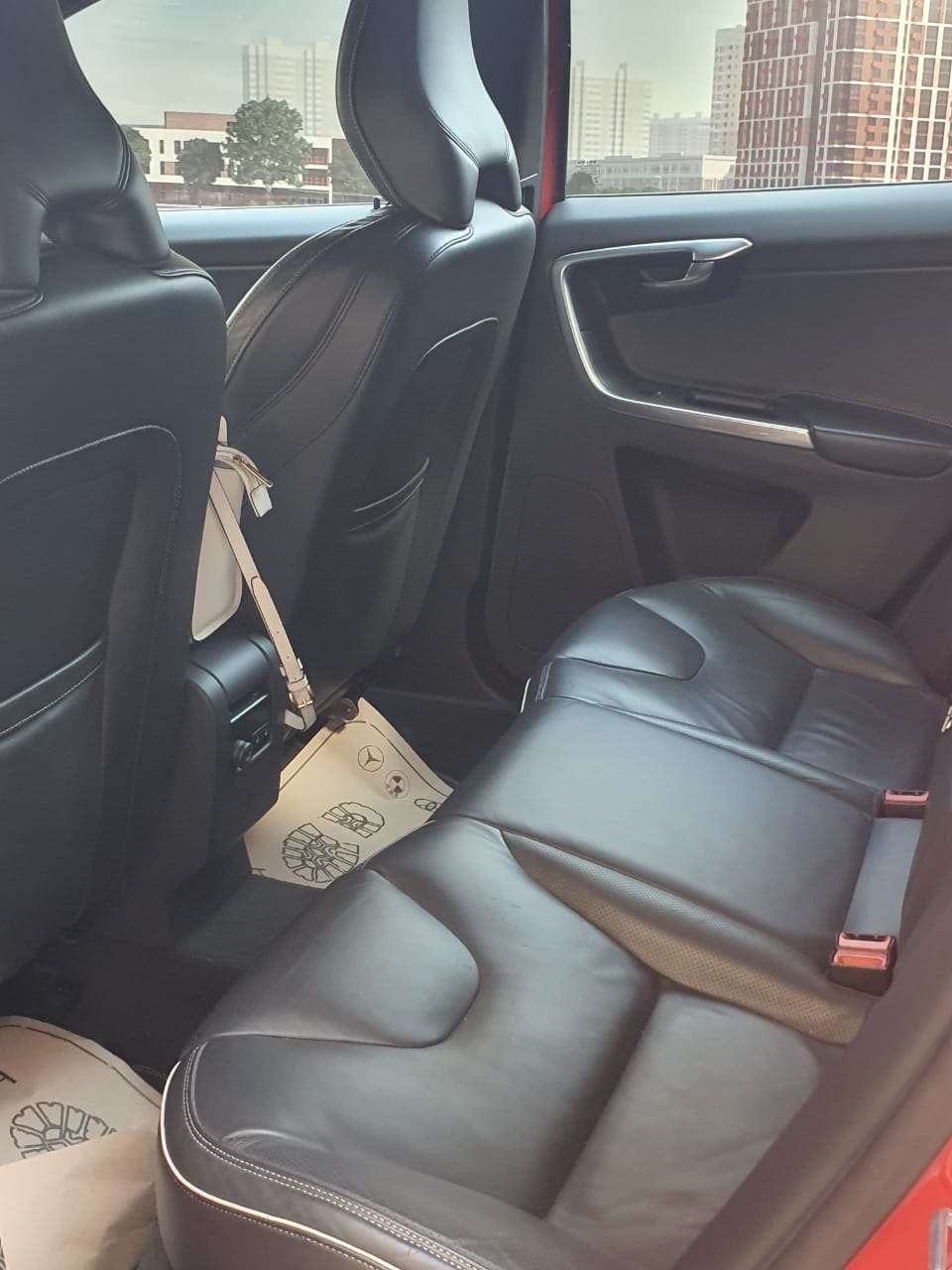 Volvo XC 60, 2015 il, 2.0 L, 68 000 km